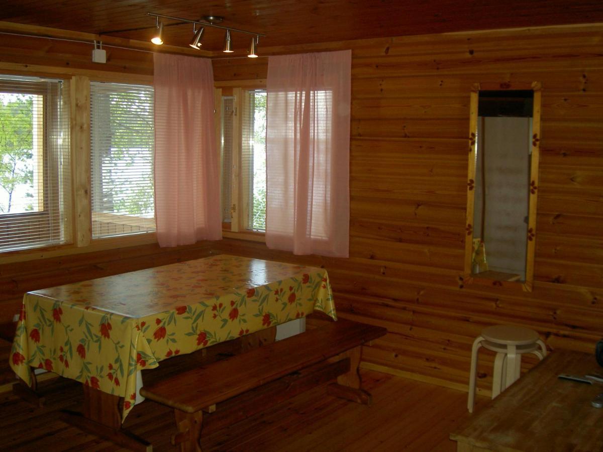 Kuus-Hukkala Hotel Harkala  Kültér fotó