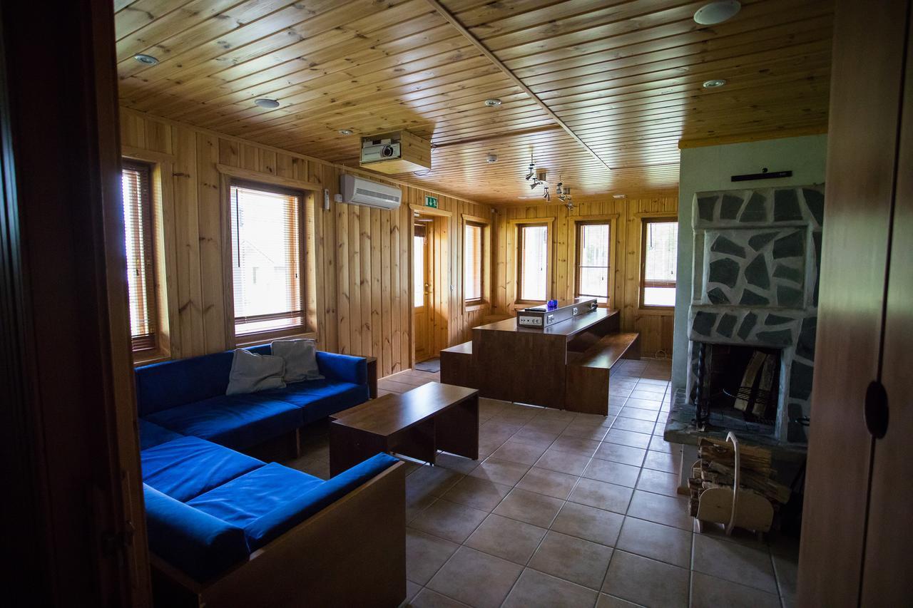 Kuus-Hukkala Hotel Harkala  Kültér fotó