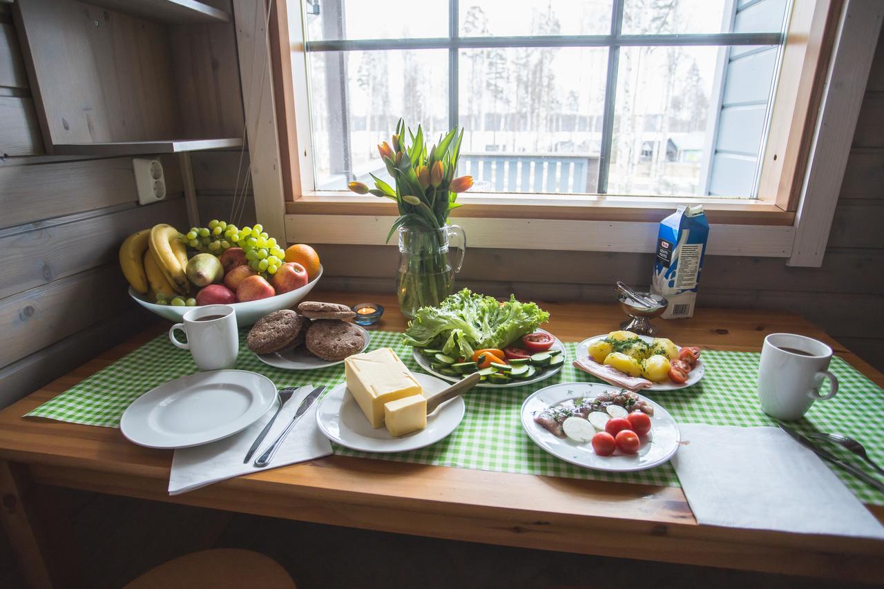 Kuus-Hukkala Hotel Harkala  Kültér fotó