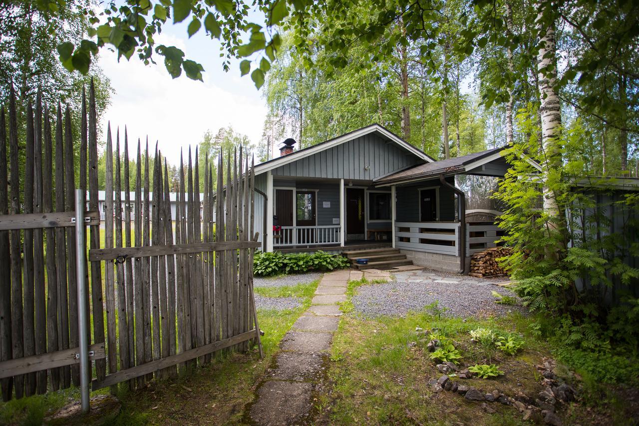 Kuus-Hukkala Hotel Harkala  Kültér fotó