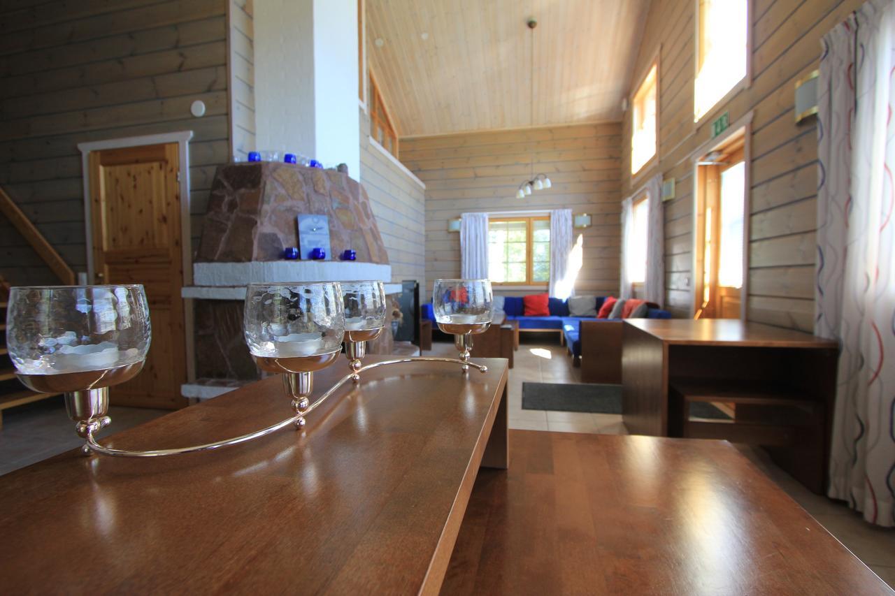Kuus-Hukkala Hotel Harkala  Kültér fotó